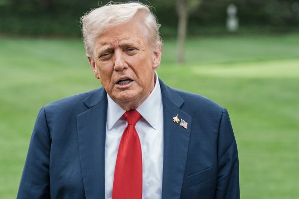 好牛配资 特朗普称取消与普京在布达佩斯的会面